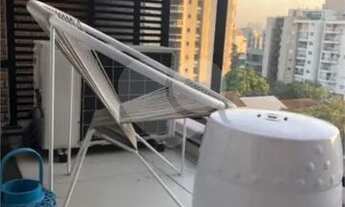 Imagem 2: Vista maravilhosa na rua Purpurina!