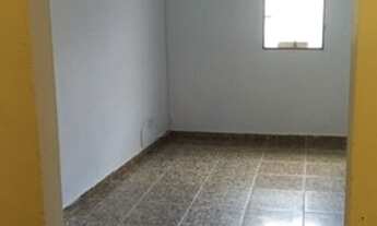 Imagem 3: Casa térrea e independente, com garagem