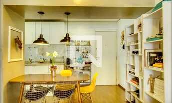 Imagem 7: Apartamento à Venda - Sumaré, 2 Quartos, 63 m2