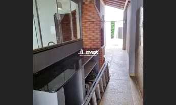 Imagem 4: LINDA CASA DISPONÍVEL PARA VENDA EM UM BAIRRO COM LOCALIZAÇÃO EXCELENTE