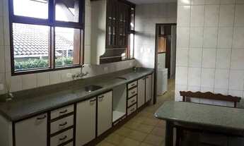 Imagem 7: Casa com 3 dormitórios para alugar, 250 m² por R$ 4.700,00/mês - América - Joinville/SC