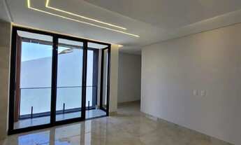 Imagem 7: MARAVILHOSO SOBRADO EXCLUSIVO DE ALTO LUXO com 05 SUÍTES PLENAS no Moinhos dos Ventos