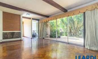 Imagem 4: CASA TÉRREA - BOSQUE DA SAÚDE - SP