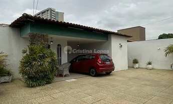 Imagem: Imóvel para venda possui 388 metros quadrados