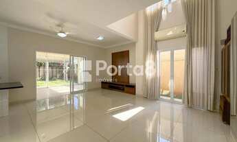 Imagem 6: Sobrado Recanto do Lago com Piscina Aquecida e Duas Suítes Terreas - Conforto e Sofisticaç