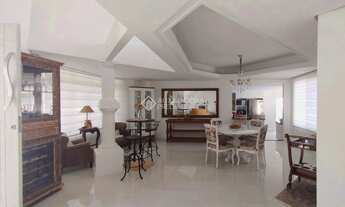 Imagem 5: Casa 4 dormitórios para alugar em Florianópolis - 3 suítes, 5 vagas, piscina e vista deslu