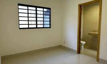 Imagem 3: Casa De 2/4 C Suite No Forteville Em Goiania