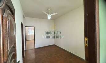 Imagem 2: Casa com 4 Quartos e 3 banheiros à Venda, 240 m² á venda no bairro Liberdade