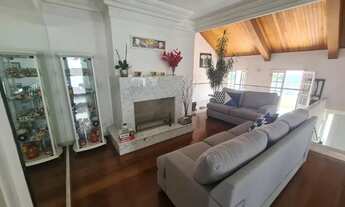 Imagem 2: Casa à venda e para alugar em Barueri, Alphaville, com 4 quartos, com 595 m², Residencial