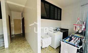 Imagem 3: Casa na 208 Sul, 4 quartos sendo 2 suítes