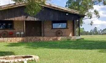 Imagem 4: Velleda oferece belo sítio dos sonhos! 4 hectares com frente para a lagoa, em Águas Claras