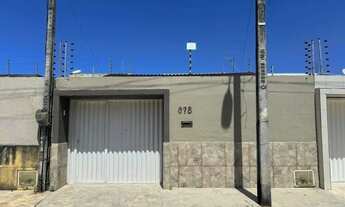 Imagem: Casa com 2 quartos, sendo 2 suítes, 2 vagas