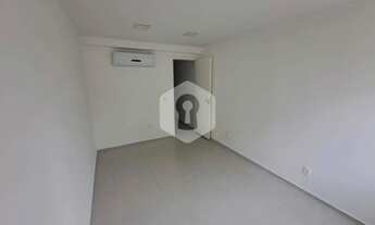 Imagem: Excelente sala com 2 splits novos e com