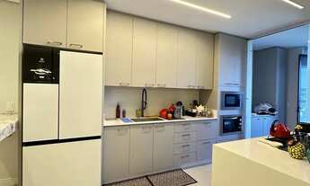 Imagem 3: Apartamento para venda tem 153 metros quadrados com 3 quartos em Centro - Criciúma - SC