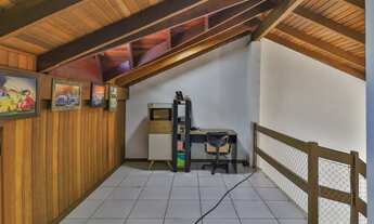 Imagem 2: Casa em Hípica Casa com 3 dormitórios