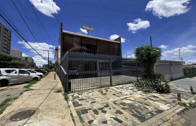 Imagem: Aluga-se PARTE SUPERIOR de terraço com