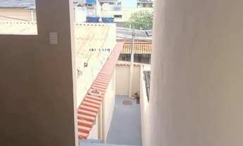 Imagem 7: Casa linear em condomínio fechado 3 quartos amplos, quintal, reformada, 2 vagas de garagem