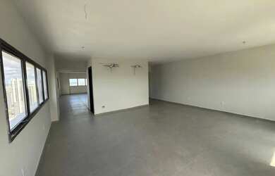 Imagem 3: Sala de 120 metros quadrados no Umarizal Ed Arya Tower pronta para uso