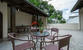 Imagem 4: Sobrado em Rua Giesta - Morrinhos - Bombinhas/SC