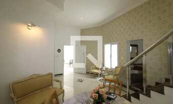 Imagem: Casa à Venda - Água Fria, 4 Quartos, 520