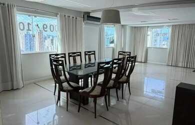 Imagem 4: Cobertura Duplex com Piscina e 4 Suítes Decorada em Balneário Camboriú