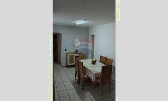 Imagem: Morada estratégica, unindo tranquilidade