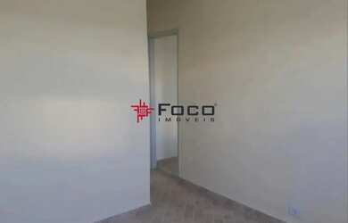 Imagem 6: Casa sobrado/ Cruzeiro do Sul/ 03 Dormitórios sendo 01 Suíte/160m²/ São José dos Campos