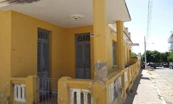 Imagem 2: Casa grande com 3 quartos e 02 terraços em Itaporanga - pb