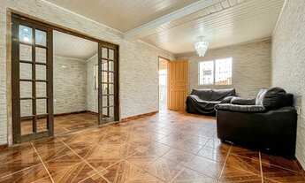 Imagem 7: Casa para venda tem 130 metros quadrados com 3 quartos em Tindiquera - Araucária - PR