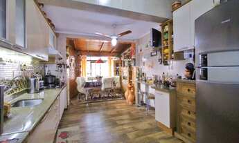 Imagem 6: Magnífica Casa com 227 metros quadrados com 3 quartos em Jardim Lindóia - Porto Alegre - R