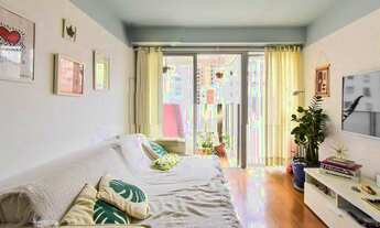 Imagem 2: Apartamento com 2 quartos 1 suíte em andar alto Jardim Paulista