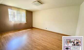 Imagem 7: Casa para venda possui 508 metros quadrados com 6 quartos em Belvedere - Belo Horizonte