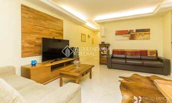 Imagem 2: Amplo apartamento com churrasqueira e lareira