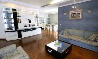 Imagem 7: Apartamento para aluguel tem 252 metros quadrados com 4 quartos e 3 vagas de garagem nas P