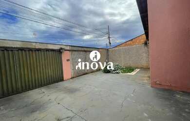 Imagem 2: Casa para aluguel, 2 quartos, 2 vagas, Buritis, Residencial - Uberaba/MG