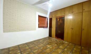 Imagem 2: JUNDIAÍ - Casa Padrão - VILA LIBERDADE