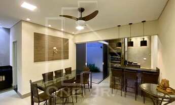 Imagem 6: Casa de condomínio para venda possui 189 metros quadrados com 3 quartos