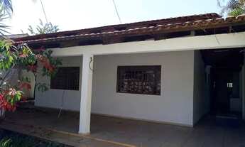 Imagem: Casa espaçosa em Mestre Àlvaro