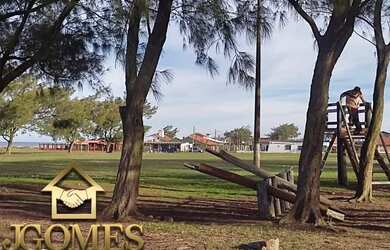 Imagem 2: Casa dois dormitórios a duas quadras do mar