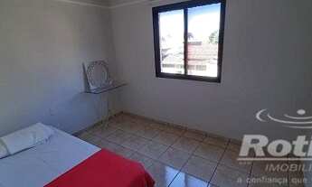 Imagem 3: Apartamento para aluguel, 3 quartos, 1 suíte, 1 vaga, Santa Mônica - Uberlândia/MG