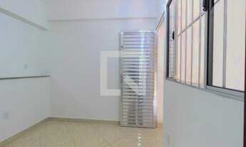 Imagem 2: Casa para Aluguel - Horto Florestal, 2 Quartos, 45 m2