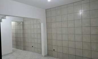 Imagem 2: Aluga-se Excelente Casa