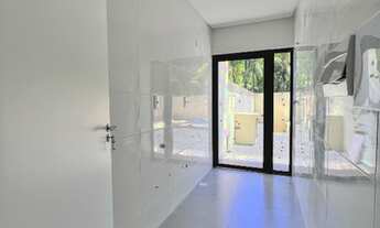 Imagem 4: Sobrado à venda, 3 quartos, sendo 3 suítes, Bairro Chico de Paulo, Jaraguá do Sul/ SC