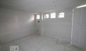 Imagem 2: Apartamento para Aluguel - Água Fria, 1 Quarto, 25 m2