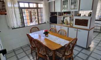 Imagem 6: SOBRADO INCRÍVEL EM BAIRRO PERTINHO DO CENTRO