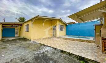 Imagem 2: Casa - Térrea com Edícula no bairro Centro, 950 metros da praia, Peruíbe-SP