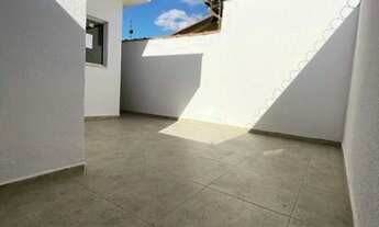 Imagem 2: Casa para Venda em Taubaté, Jardim Gurilândia, 3 dormitórios, 1 suíte, 1 banheiro, 2 vagas