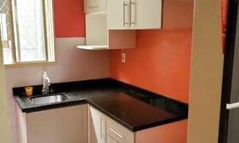 Imagem 4: Apê no Condomínio Antúrio com armários planejados. Próx. ao Delphina Aziz, feiras, upa e l