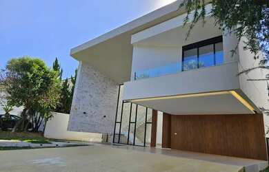 Imagem 3: Casa de condomínio sobrado para venda tem 496 metros quadrados com 5 quartos