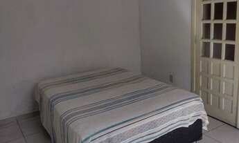 Imagem 2: Aluguel anual Casa 2 quartos ampla na vargem do bom Jesus